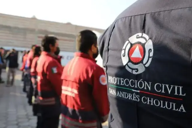 Mujer borracha cae a pozo en San Andrés Cholula