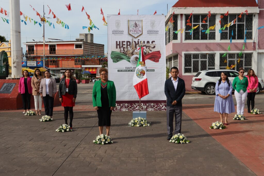 Omar Muñoz preside ceremonia conmemorativa por el inicio de la independencia de México