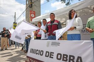 Omar Muñoz inició importante obra de vialidad en beneficio de las familias