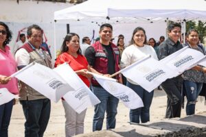 Omar Muñoz da inicio a programa de mantenimiento de canales pluviales
