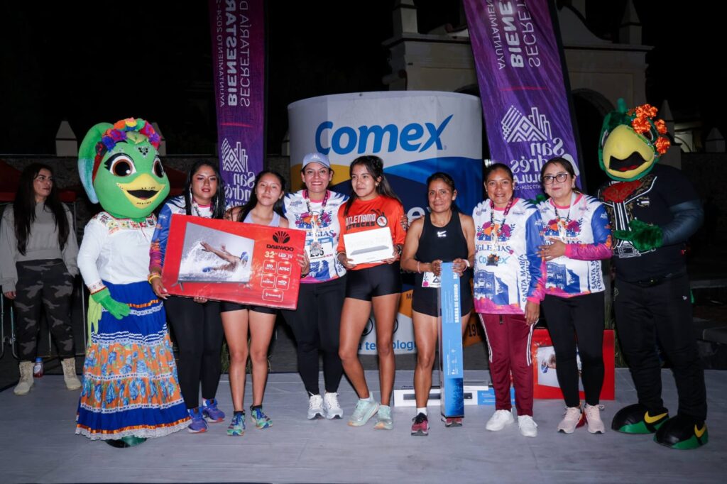 Impulsa Lupita Cuautle el deporte y la convivencia familiar con la primera edición de la Carrera de las Iglesias 2025